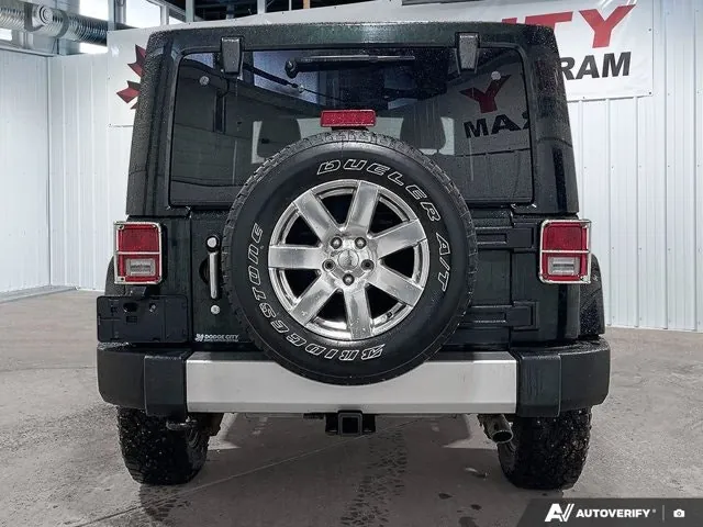 Jeep Wrangler Unlimited 2012 photo 4