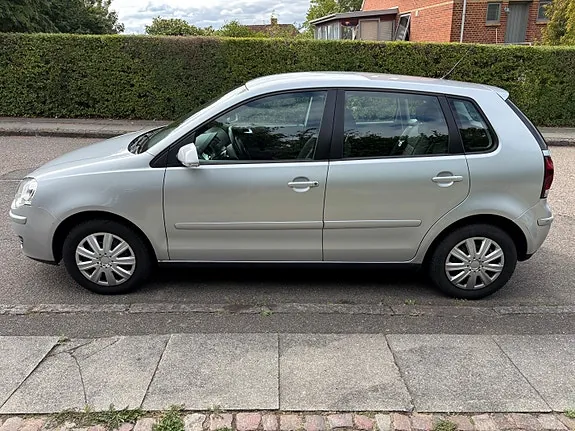 Volkswagen Polo 2007 photo 4
