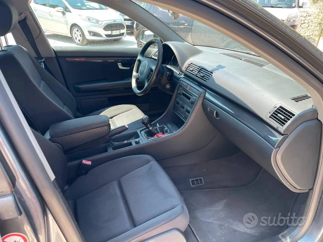 Audi A4 2004 photo 5