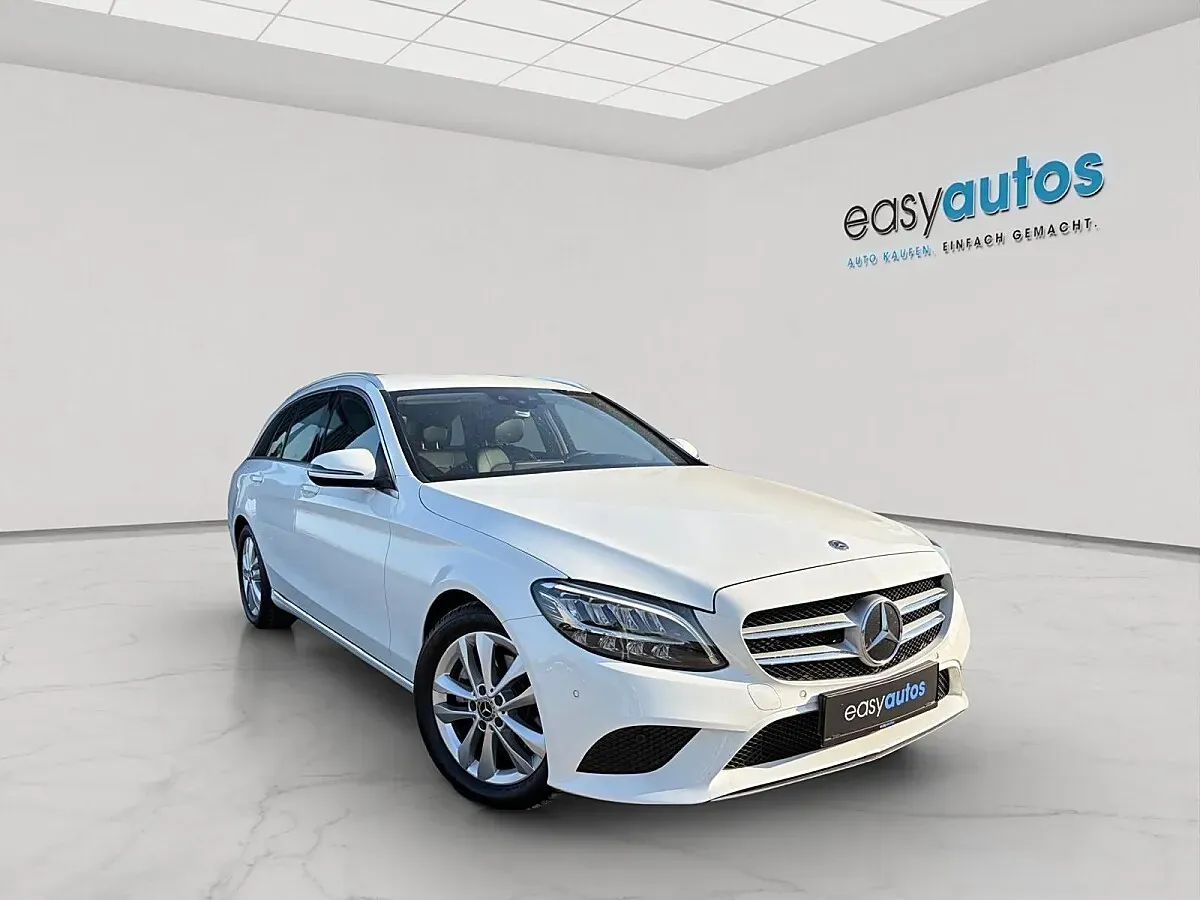 Mercedes-Benz C-Class 2021 photo 3