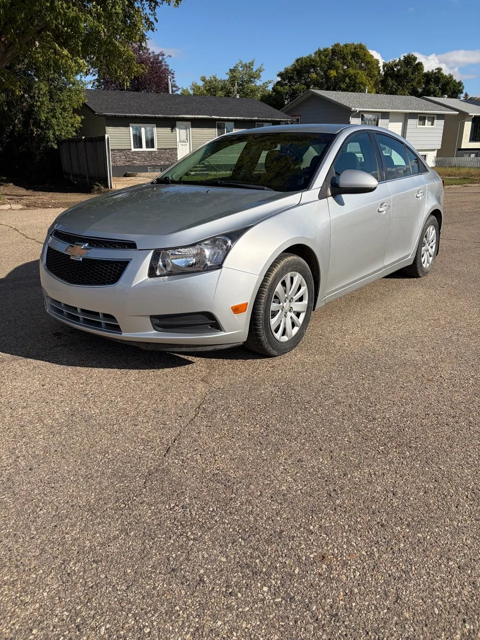 Chevrolet Cruze 2011 photo 2