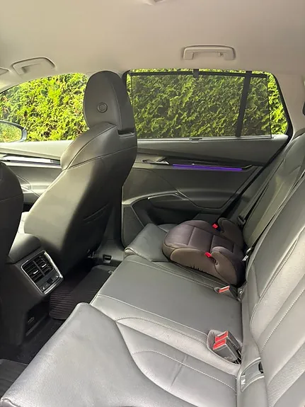 Skoda Enyaq 2023 photo 4