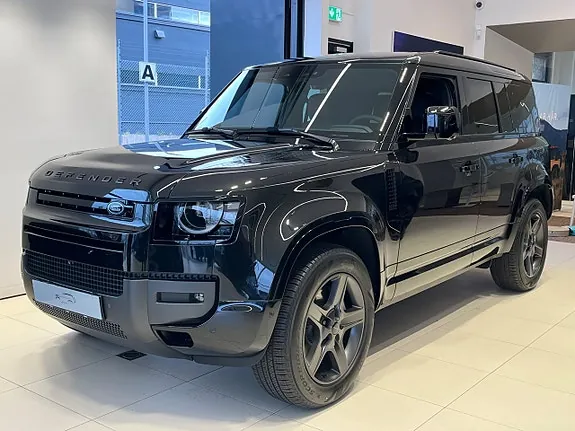Land Rover Defender 110
