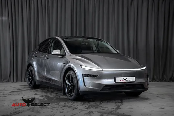 Tesla Model Y 2025 photo 4