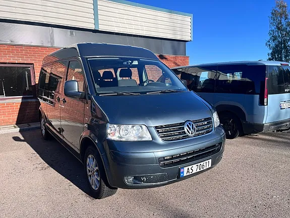 Volkswagen Caravelle 2009 photo 2