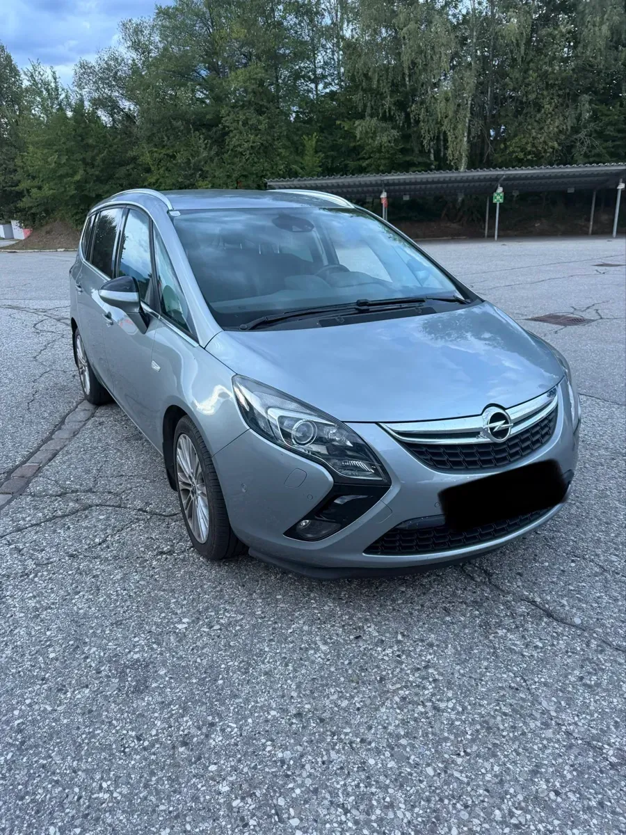 Opel Zafira Tourer