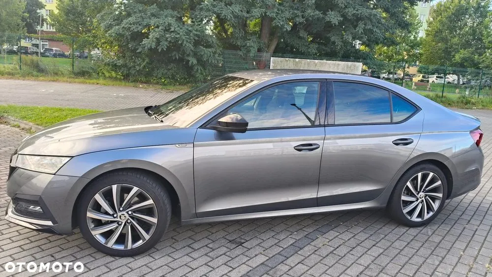 Skoda Octavia 2023 photo 2