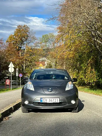 Nissan Leaf 2017 photo 4