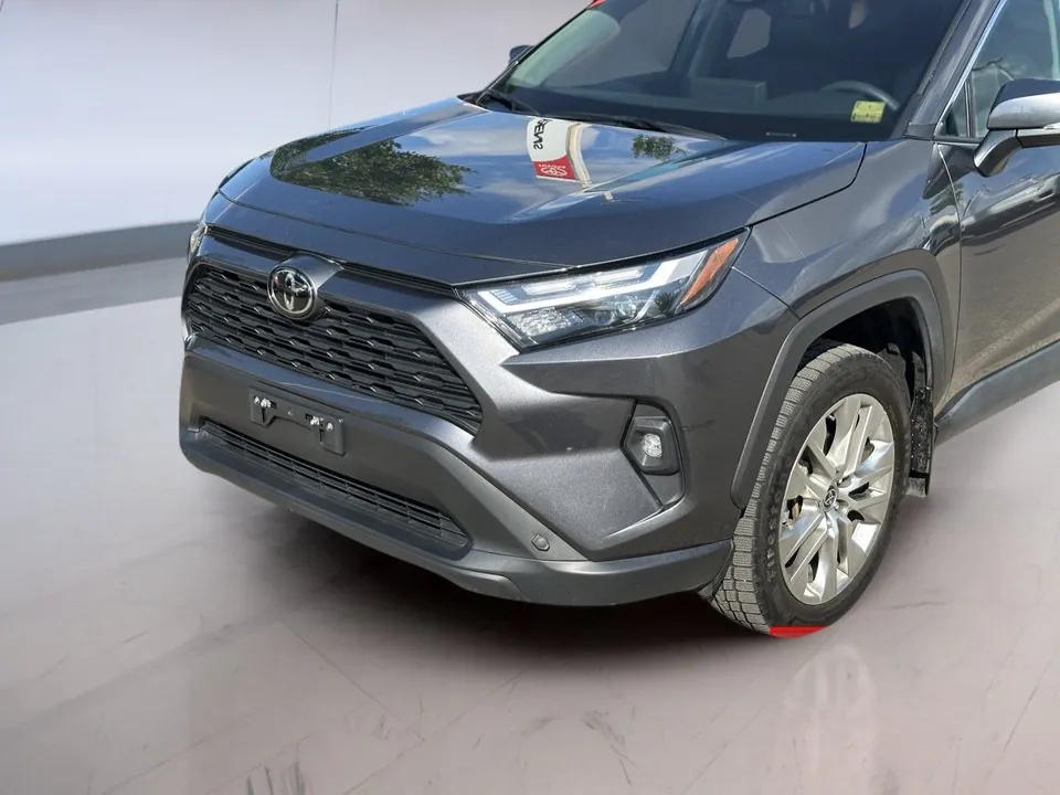 Toyota Rav4 2025 photo 3