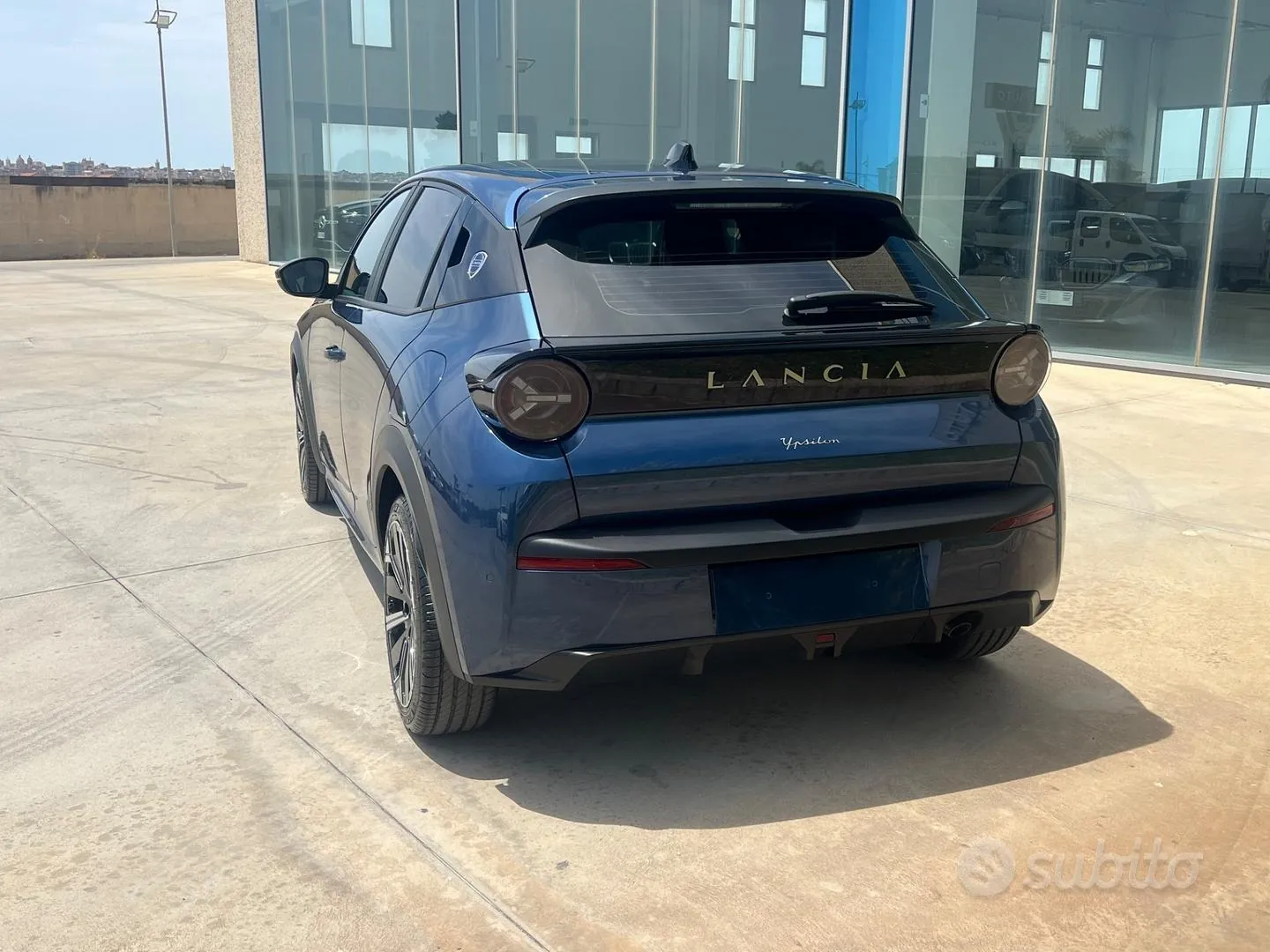 Lancia Ypsilon photo 4