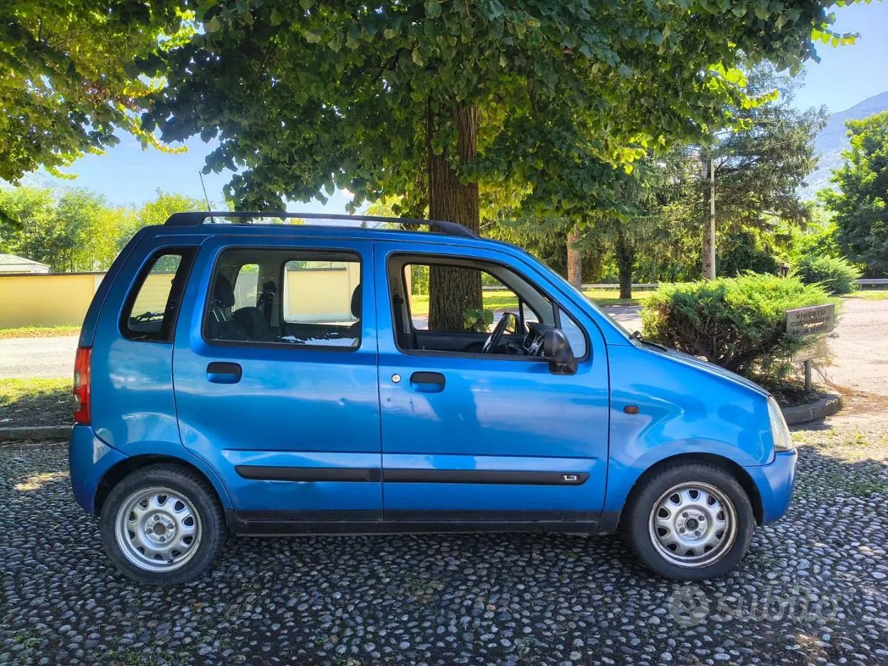 Suzuki Wagon R 2003 photo 3