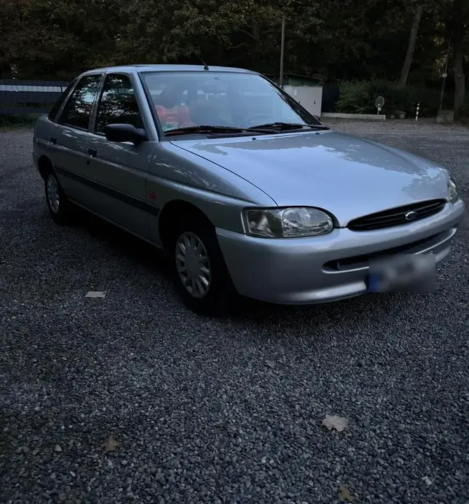 Ford Escort