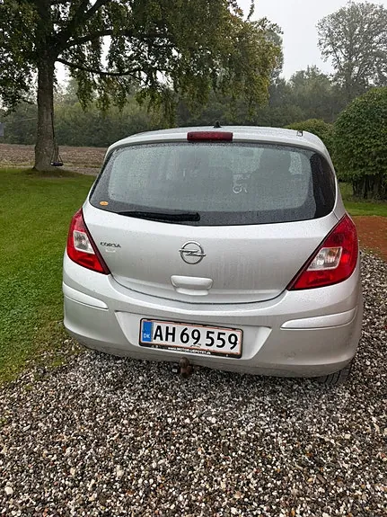 Opel Corsa 2013 photo 4