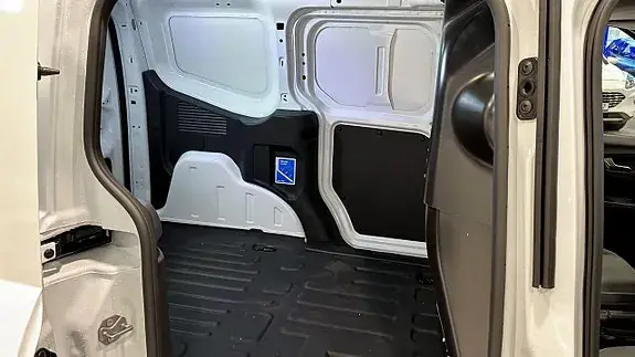 Ford Transit Courier 2027 photo 5