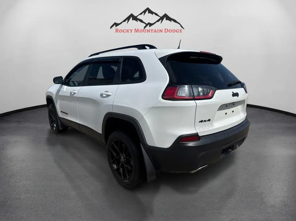 Jeep Cherokee 2022 photo 3