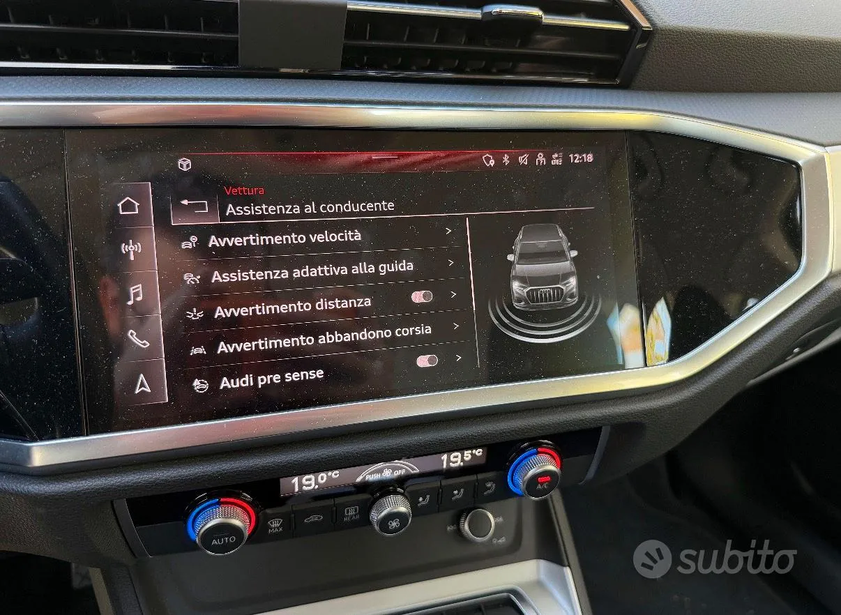 Audi Q3 2021 photo 5