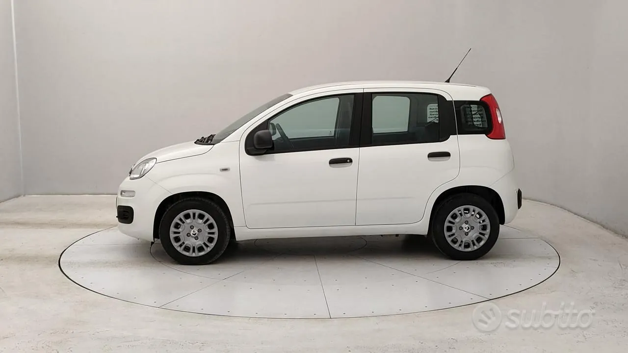 Fiat Panda 2025 photo 2