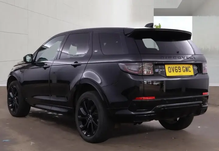 Land Rover Discovery Sport 2019 photo 3