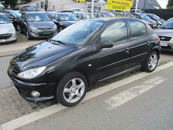 Peugeot 206 2007 photo 5