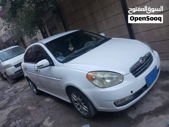 Hyundai Accent 2009 photo 5