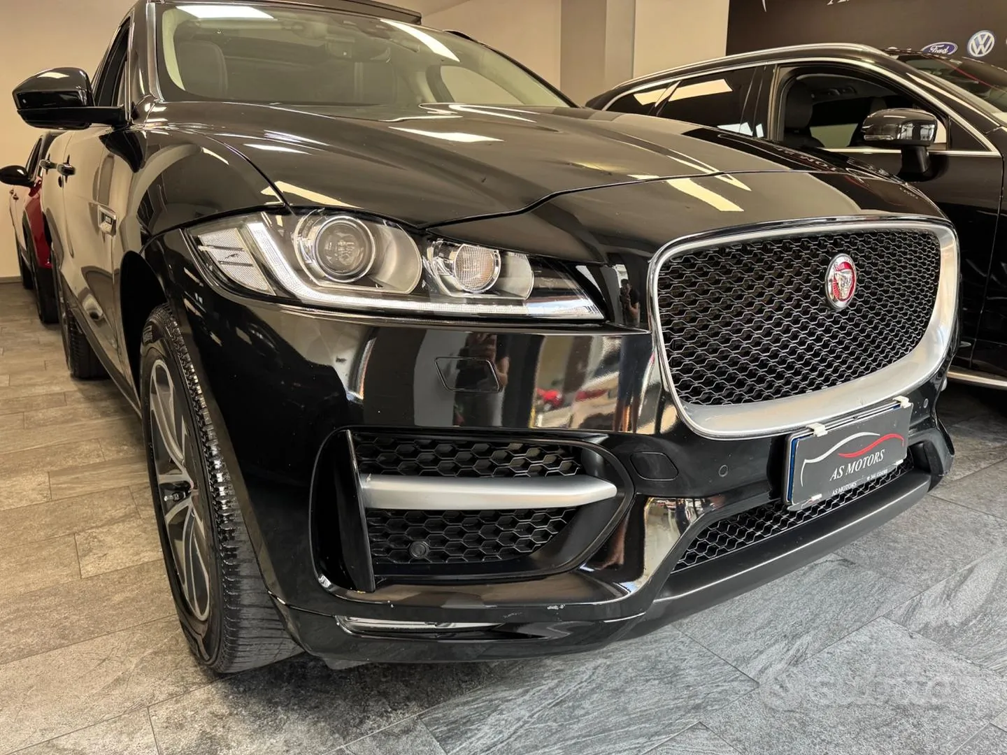 Jaguar F-Pace 2018 photo 5