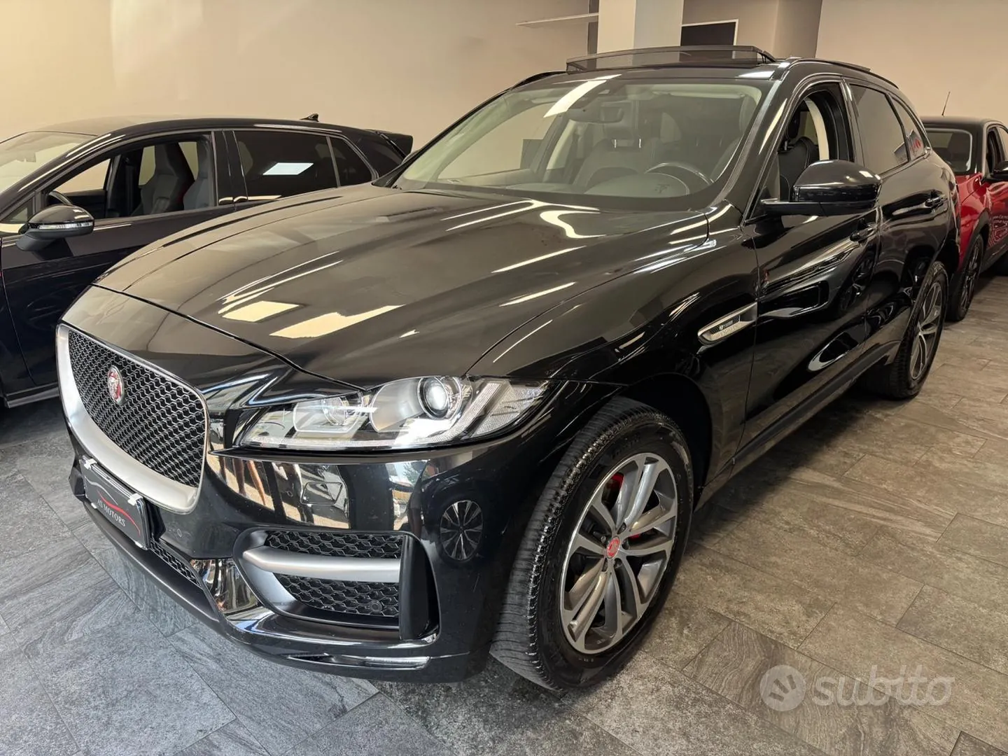 Jaguar F-Pace
