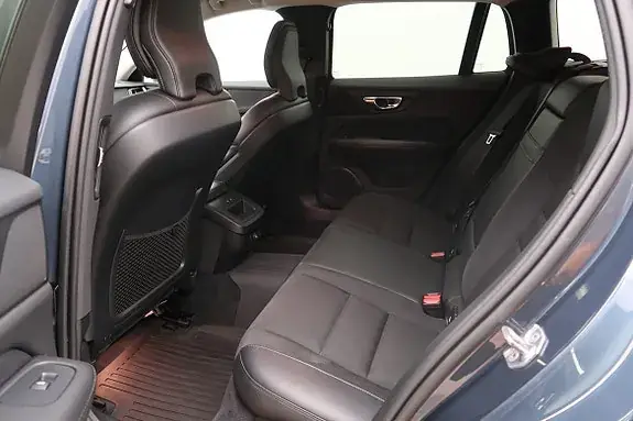Volvo V60 Cross Country 2020 photo 5
