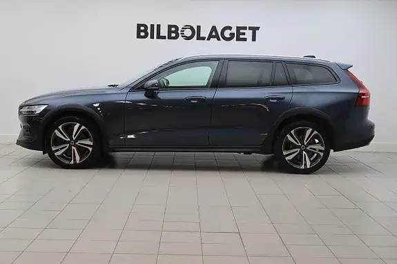 Volvo V60 Cross Country 2020 photo 2