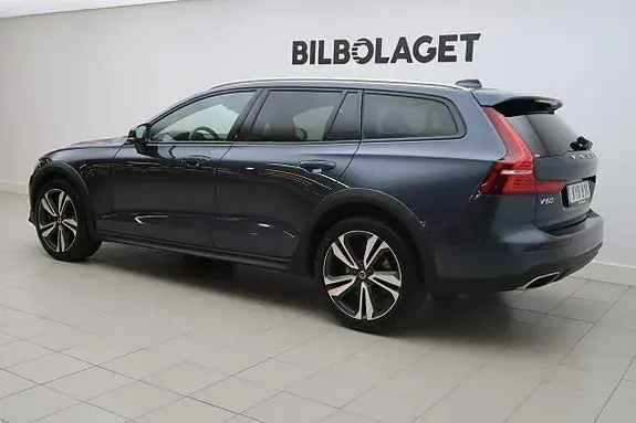 Volvo V60 Cross Country 2020 photo 3