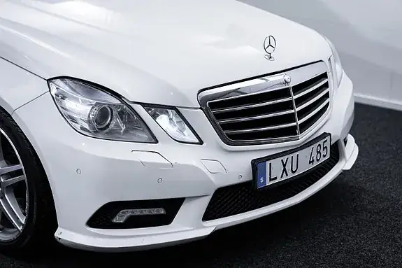 Mercedes-Benz E 350 2011 photo 4