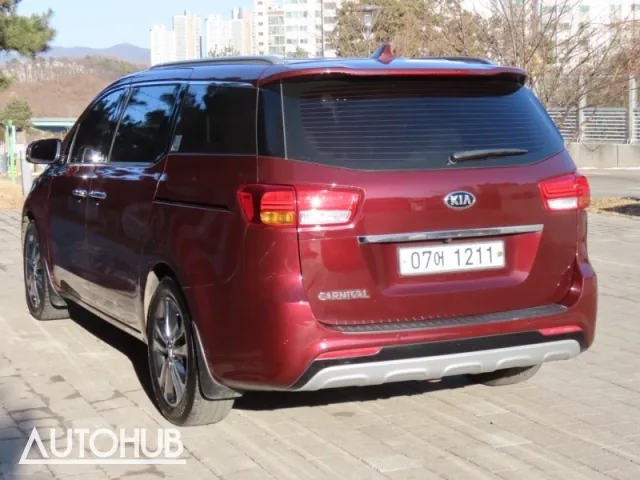 Kia Carnival 2018 photo 4