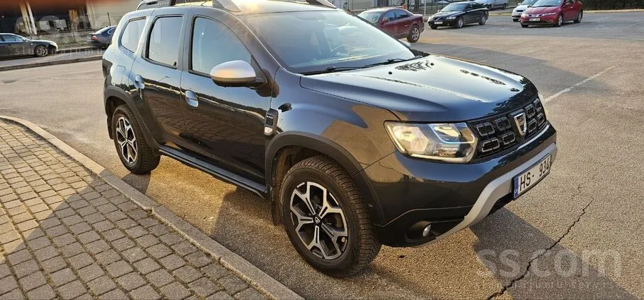 Dacia Duster 2021 photo 2