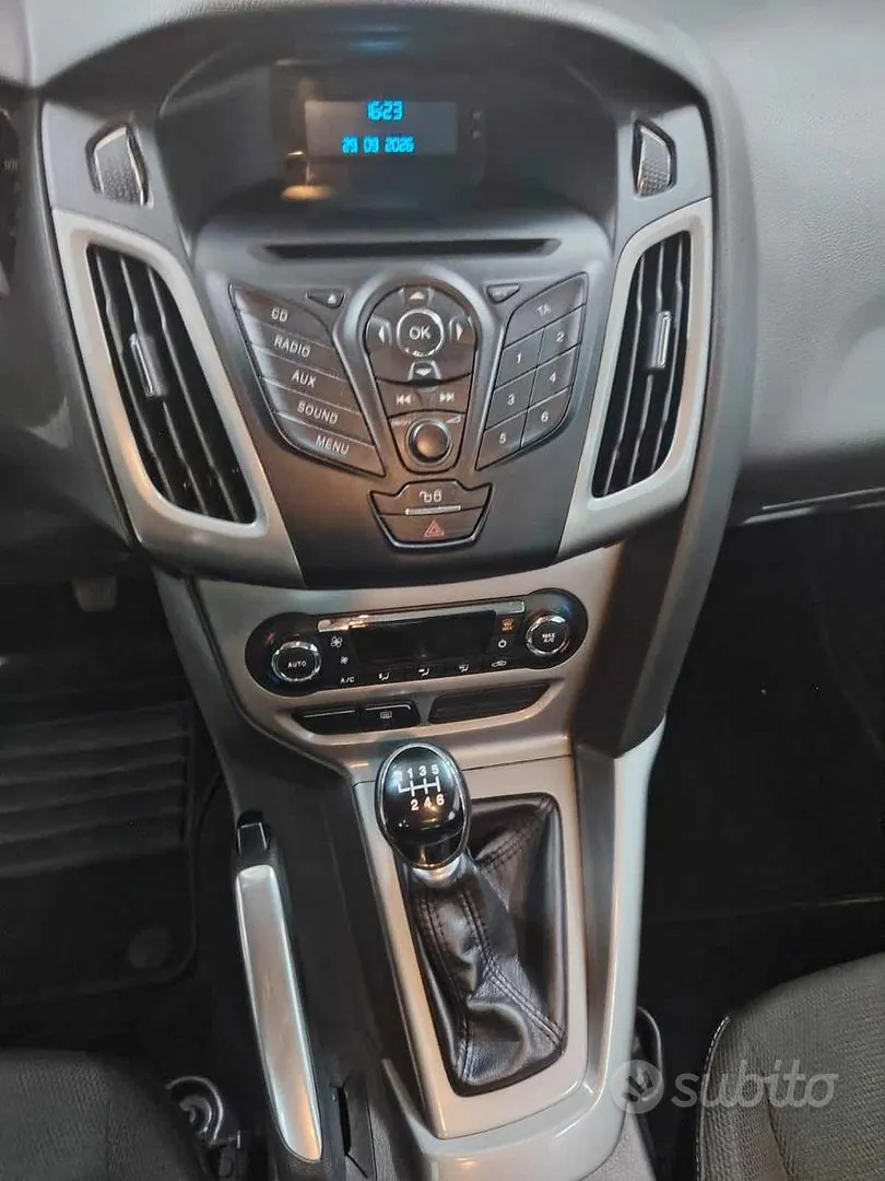 Ford Focus 2013 photo 5