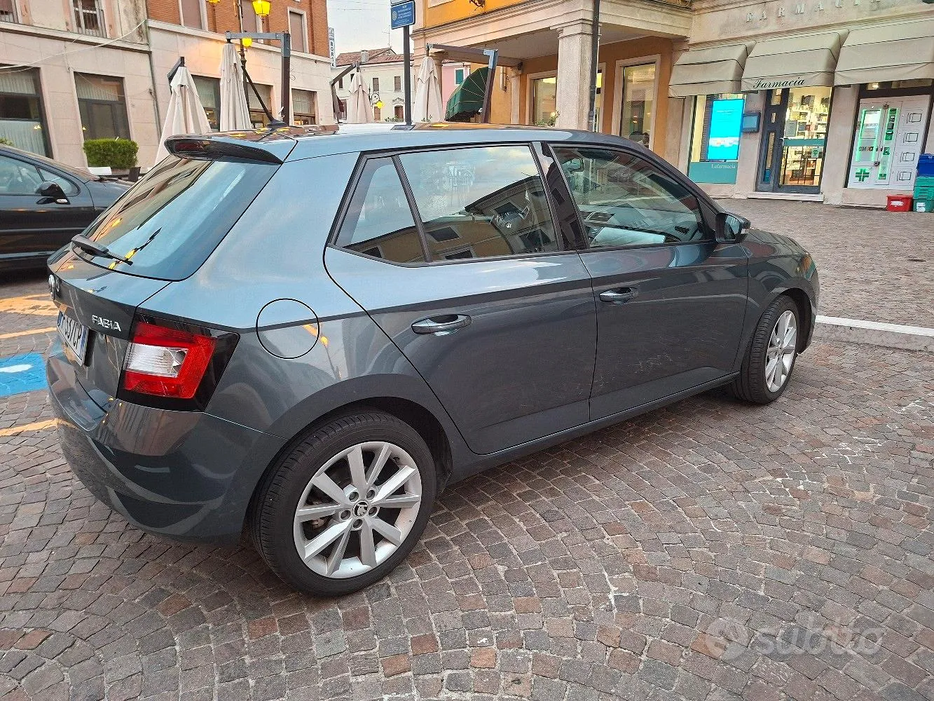Skoda Fabia 2016 photo 2