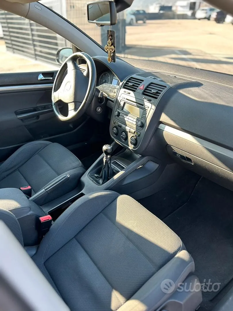 Volkswagen Golf 2005 photo 4