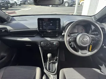 Toyota Yaris 2021 photo 3