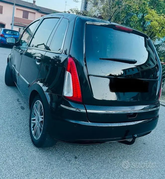 Lancia Musa 2011 photo 2