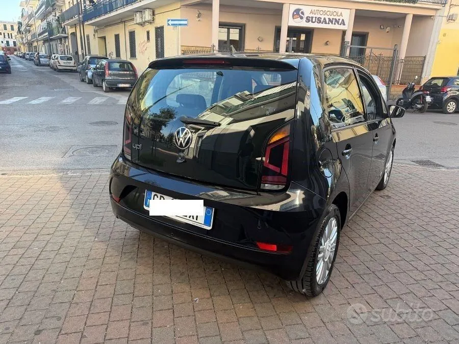 Volkswagen Up 2022 photo 5