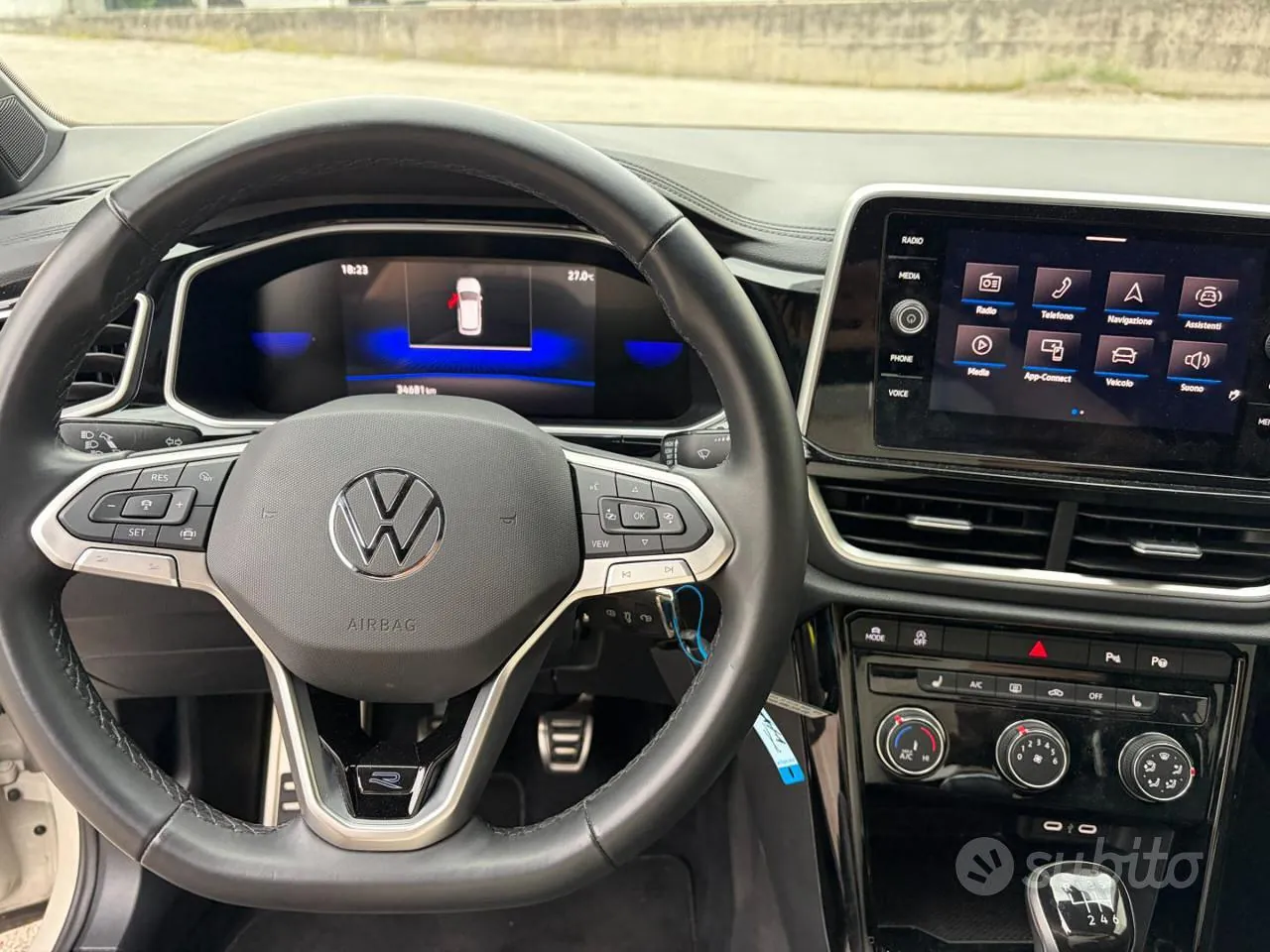 Volkswagen T-Roc 2024 photo 5