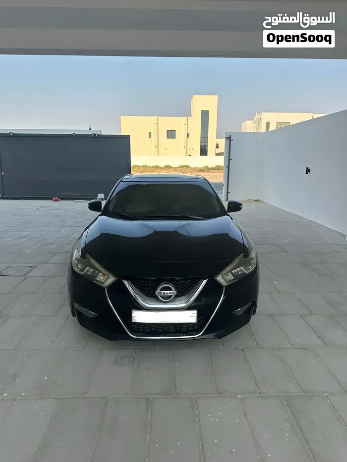 Nissan Maxima