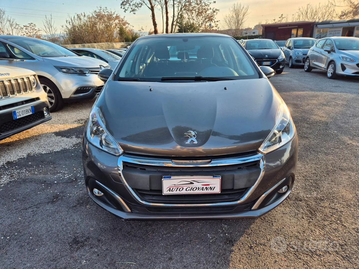 Peugeot 208 2019 photo 3