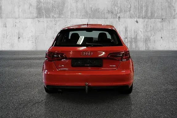 Audi A3 2014 photo 4