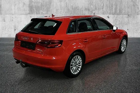 Audi A3 2014 photo 5