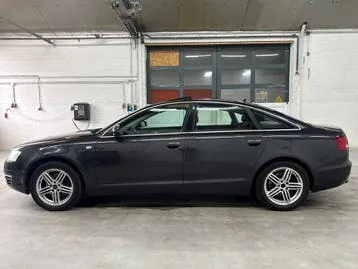 Audi A6 2004 photo 2