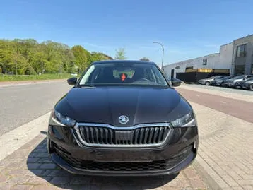 Skoda Scala 2019 photo 2