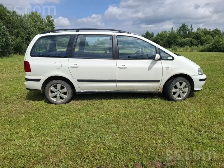 Seat Alhambra 2006 photo 3