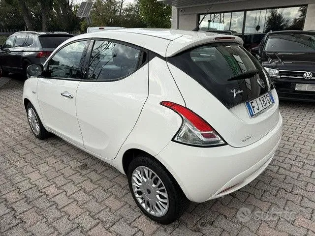 Lancia Ypsilon 2017 photo 5