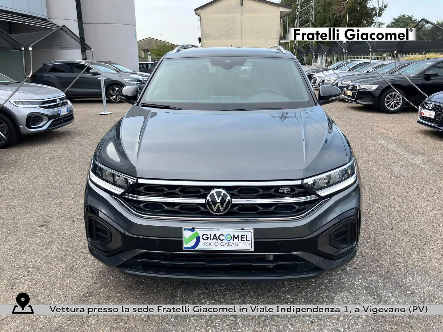 Volkswagen T-Roc 2023 photo 2