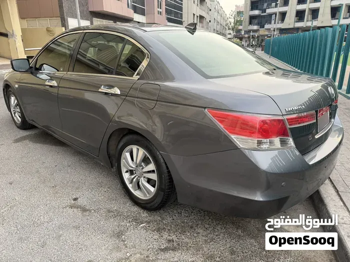 Honda Accord 2010 photo 4
