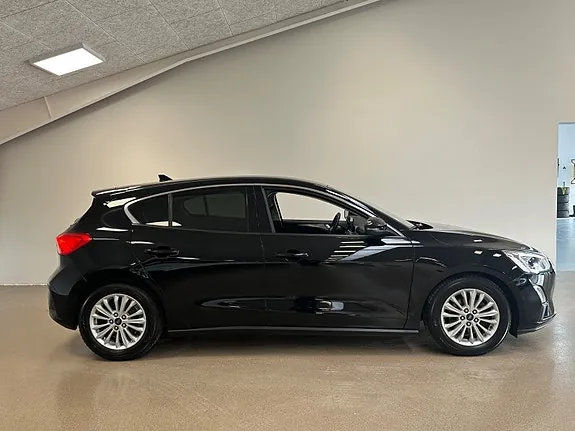 Ford Focus 2019 photo 3